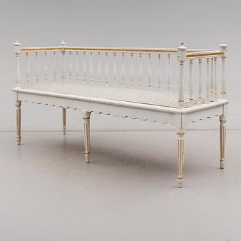 SOFFA, sengustaviansk, omkring år 1800.