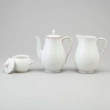 LOUISE ADELBORG, porcelain dinner service, 90 ps "Swedish Grace", Rörstrand, second half of the 20th century.