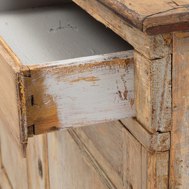 A painted pine sideboard, first half of the 19th Century.