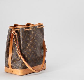 1370. A monogram canvas shoulderbag by Louis Vuitton, model "Noé".