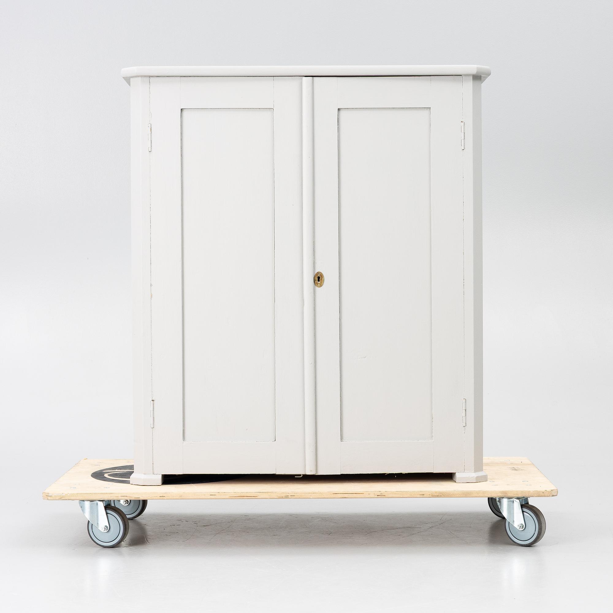 Skänk, sent 1800-tal.