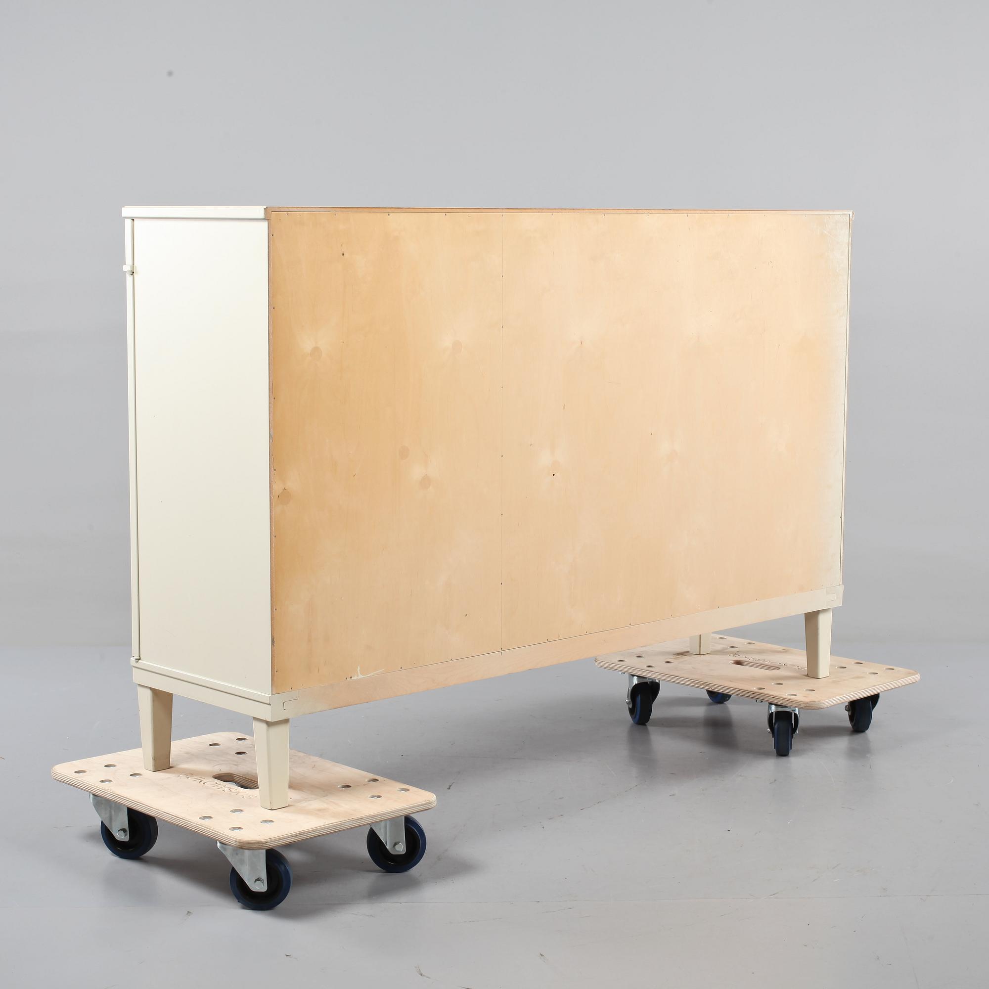 SIDEBOARD, "Herrgården", Carl Malmsten, 1900-talets andra hälft.