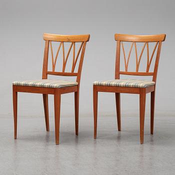 Carl Malmsten, stolar, 8 st, "Pyramid", Åfors Möbelfabriks AB, Blomstermåla, 1958.