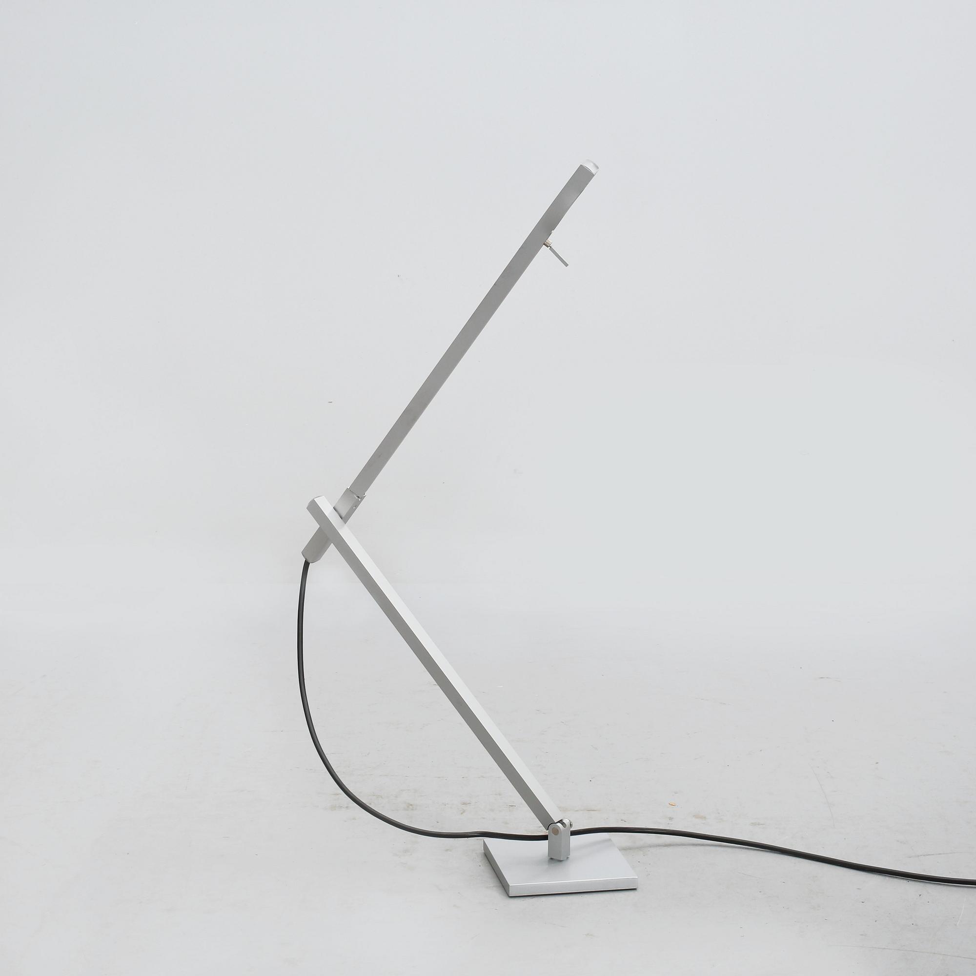 BORDSLAMPA, "Squadrina", Kai Byok, K.B.Form, omkring år 2000.