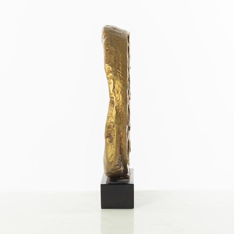 Gudmar Olovson, relief/sculpture. Signed. Numbered. Foundry mark. Bronze, total height 21.5 cm, length 18.5 cm.