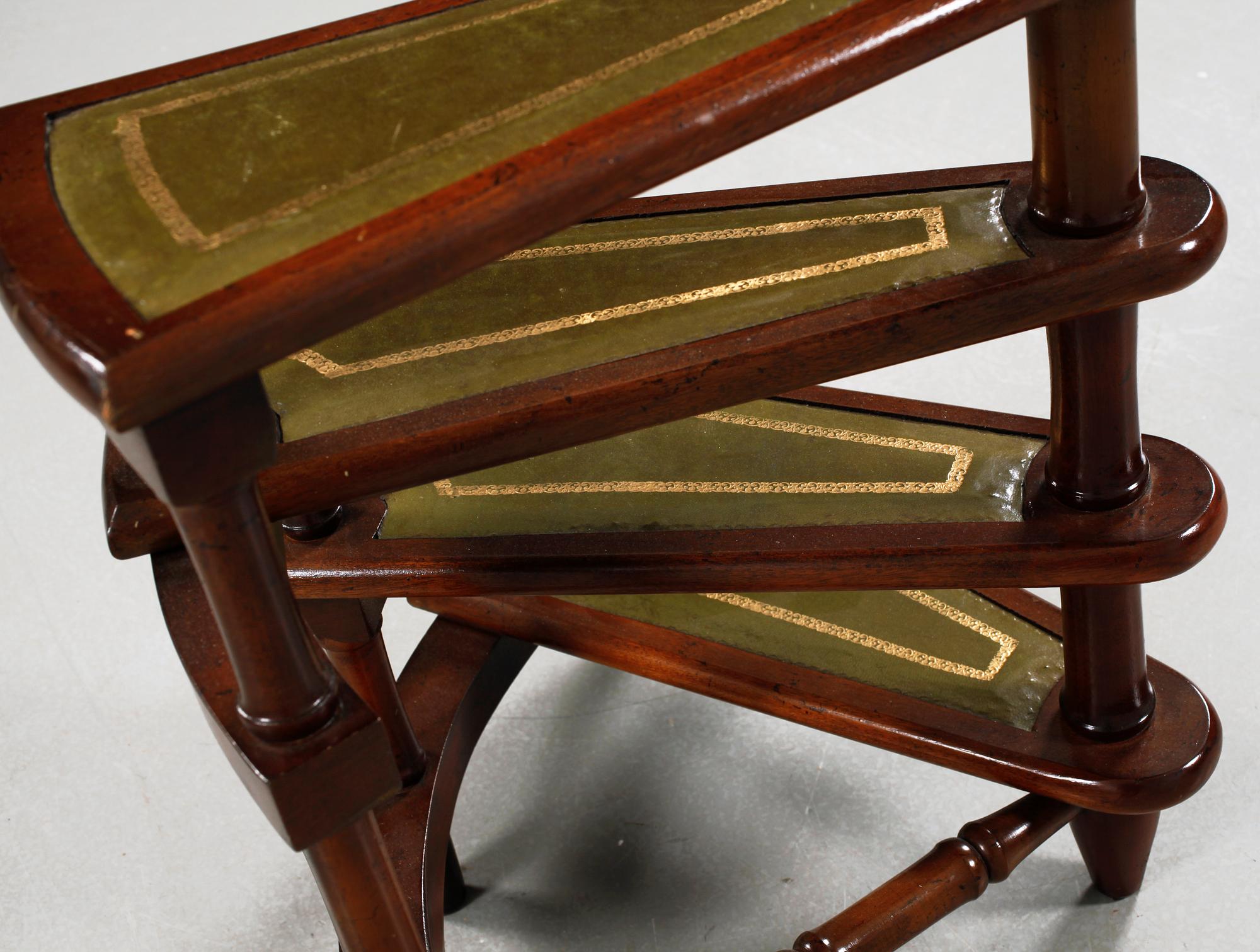 A library ladder from the fouth quarter of the 20th century.