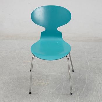 Arne Jacobsen, stolar, ett par, "Myran", Fritz Hansen, Danmark.