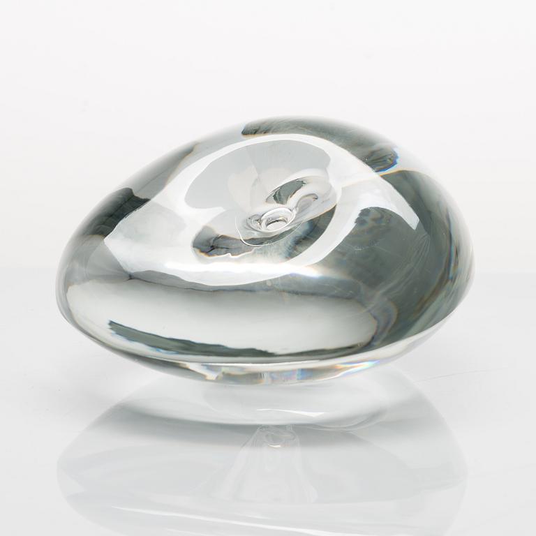 Timo Sarpaneva, glasskulptur 3567, "Sittande fågel", signerad Timo Sarpaneva Iittala.