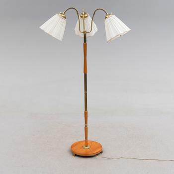 GOLVLAMPA, 1900-talets första hälft.