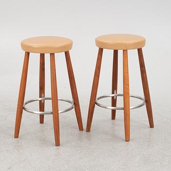 Hans J. Wegner, barstolar, ett par, "CH56", Carl Hansen & Son, Danmark, 2000-tal.