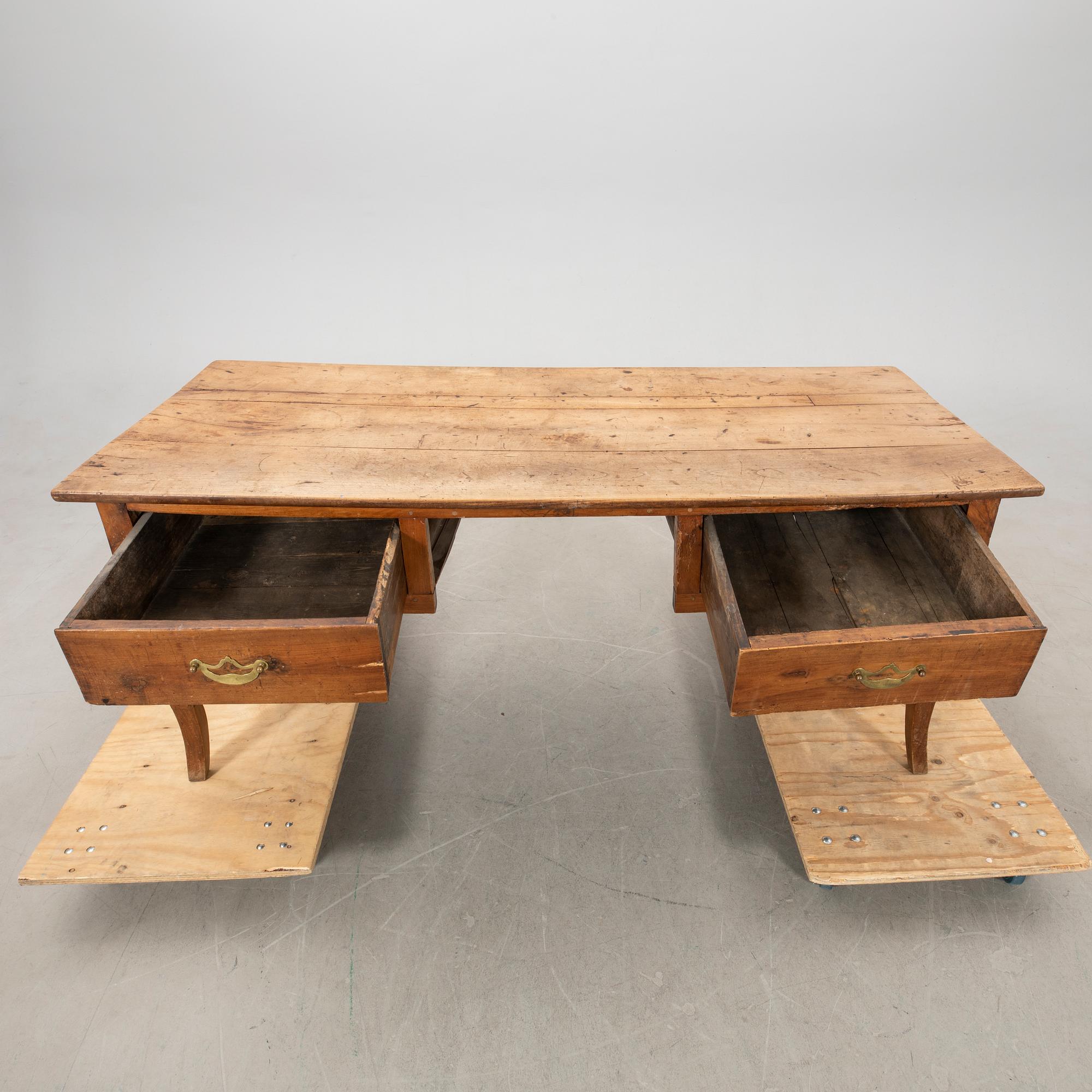 Desk, 19th century.