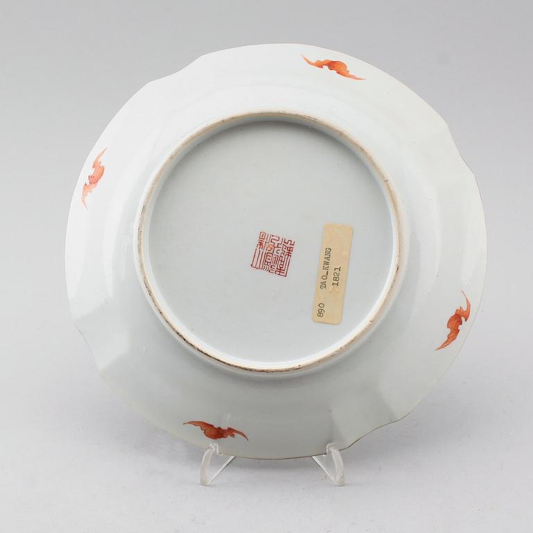 SKÅLFAT, porslin, Kina, 1800-tal.