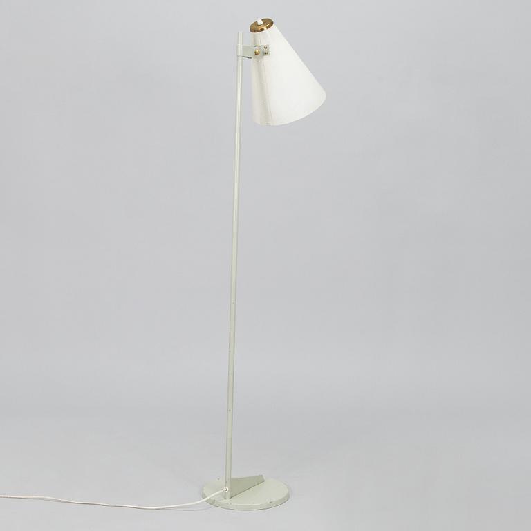 Lisa Johansson-Pape, lattiavalaisin, malli 30-001 Stockmann Orno 1900-luvun puoliväli.