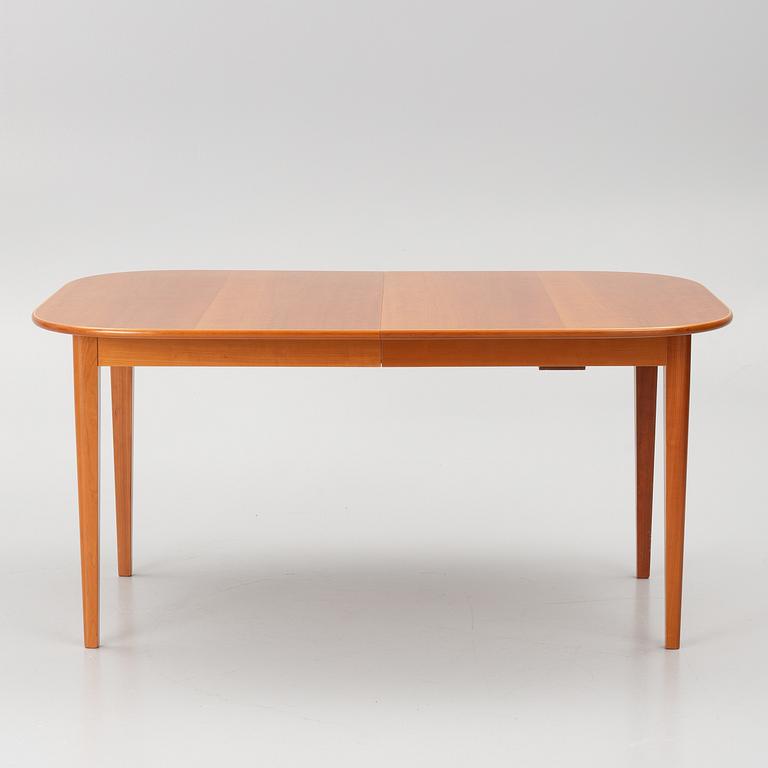 Josef Frank, dining table model 947, Svenskt Tenn, after 1985.