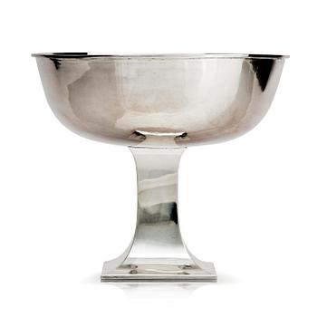 470. Sigurd Persson, a sterling silver bowl, Stockholm 1968.