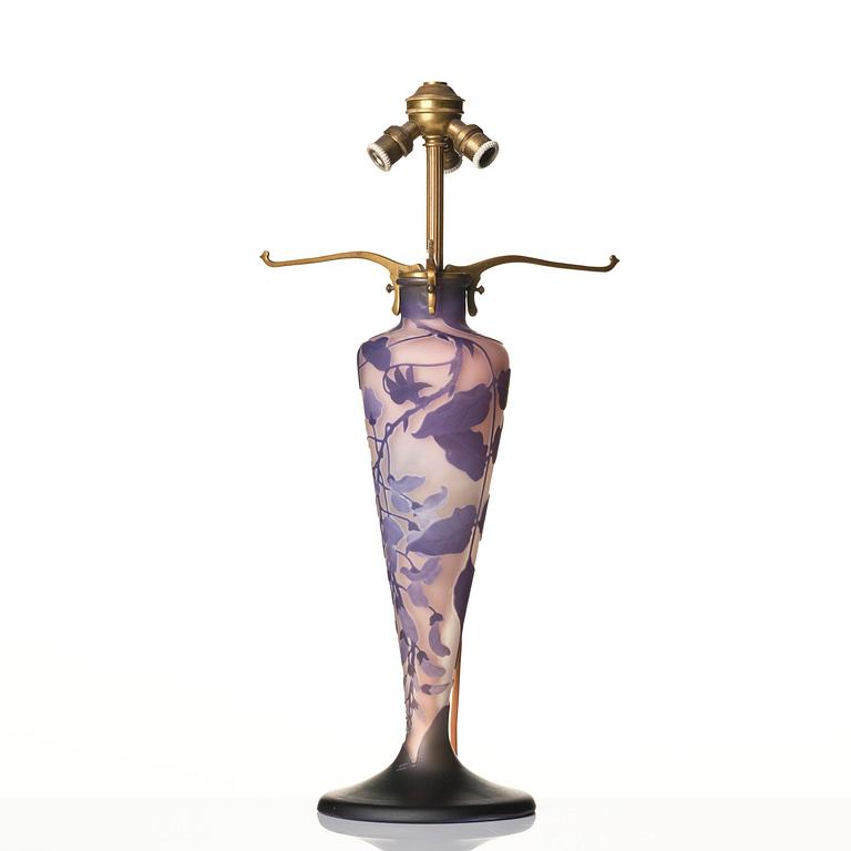 Emile Gallé, an Art Nouveau cameo glass table lamp, Nancy, France, post 1904.