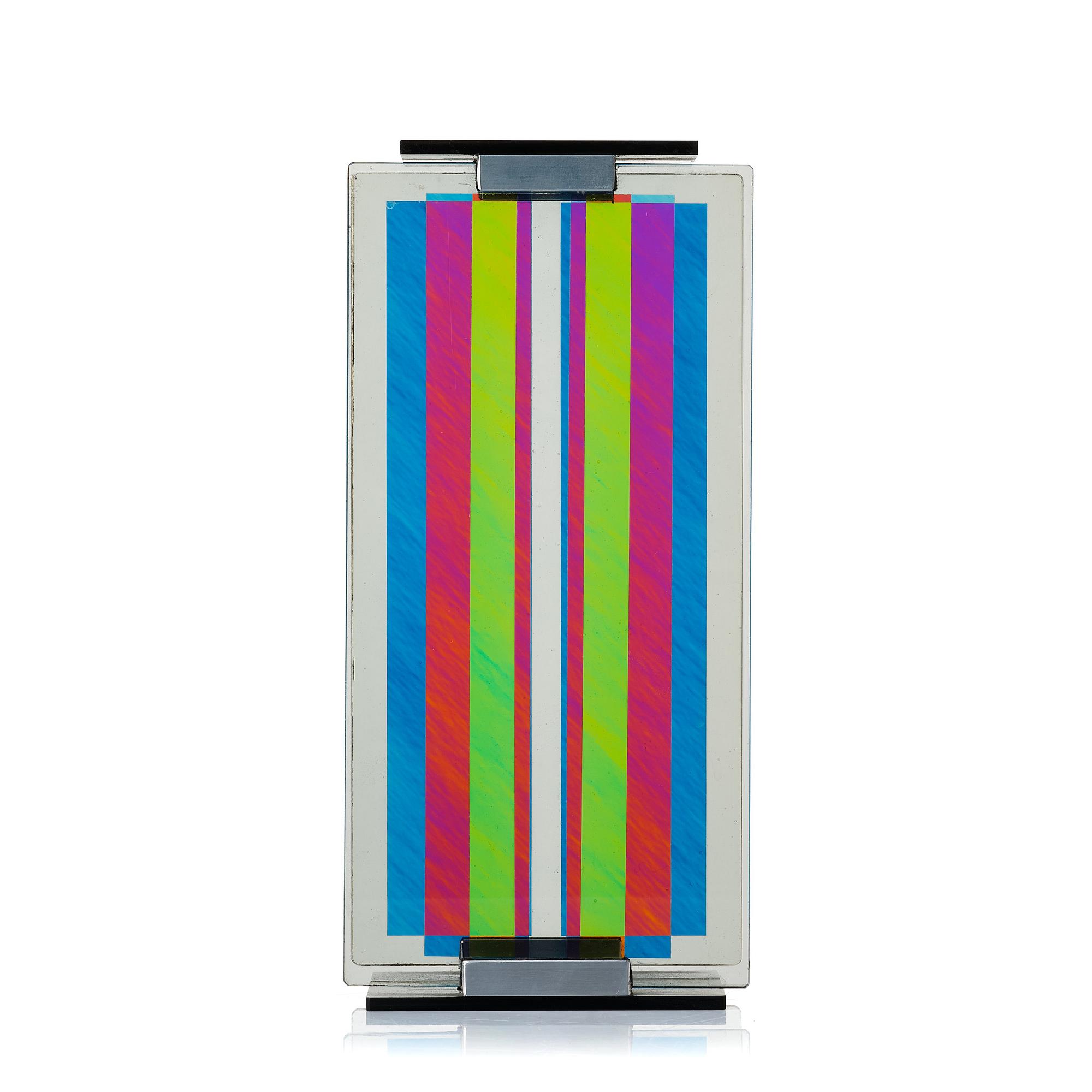 Eric H Olson, "Optochromi".