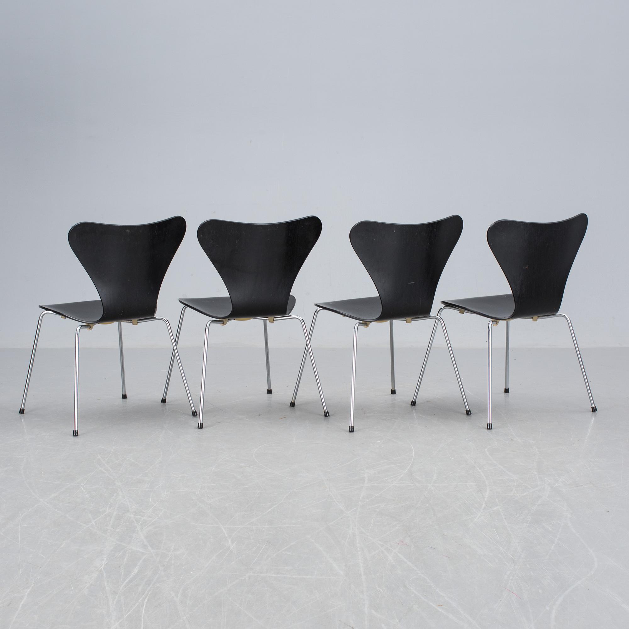 STOLAR, 4 st, "Sjuan", Arne Jacobsen, Fritz Hansen.