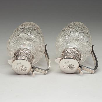 A pair of Fabergé jugs, glass and silver, Moscow 1899-1908, scratched inventori number 20116.