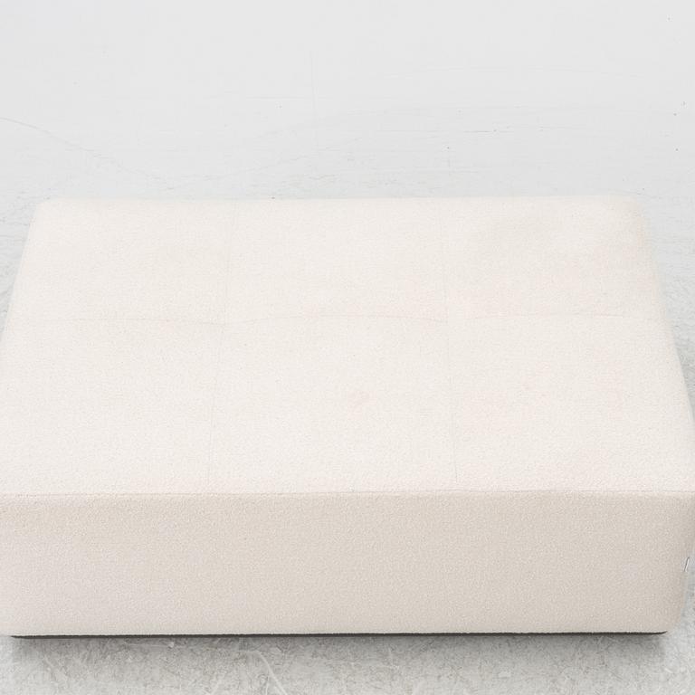 Ottoman, Molteni, Italy, contemporary.