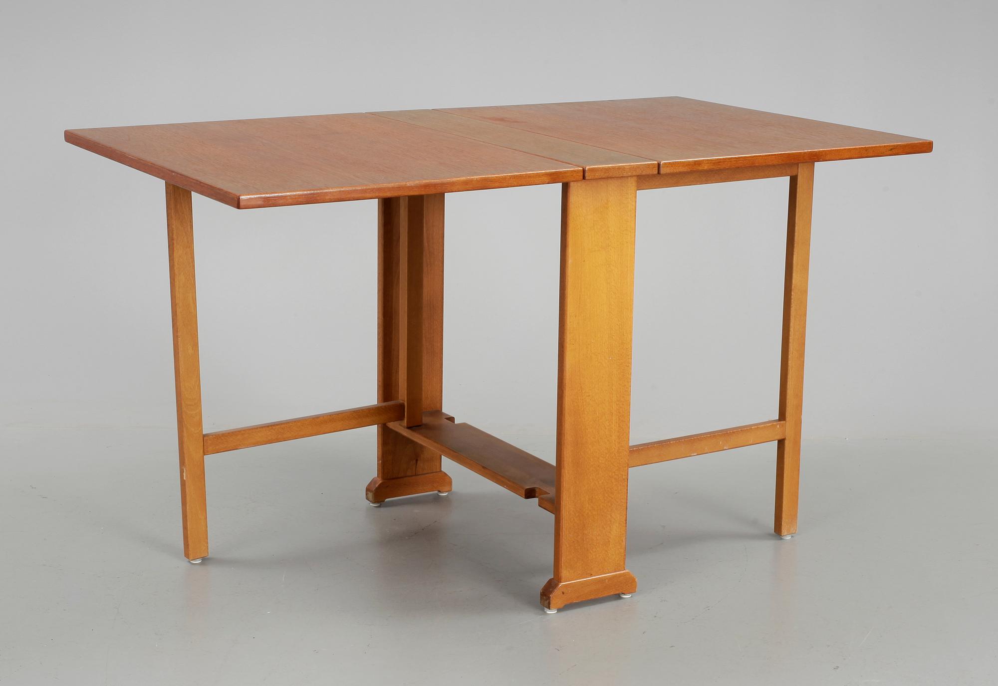 SLAGBORD. Vapensmeden, Carl Malmsten, Omkring 1900-talets mitt.