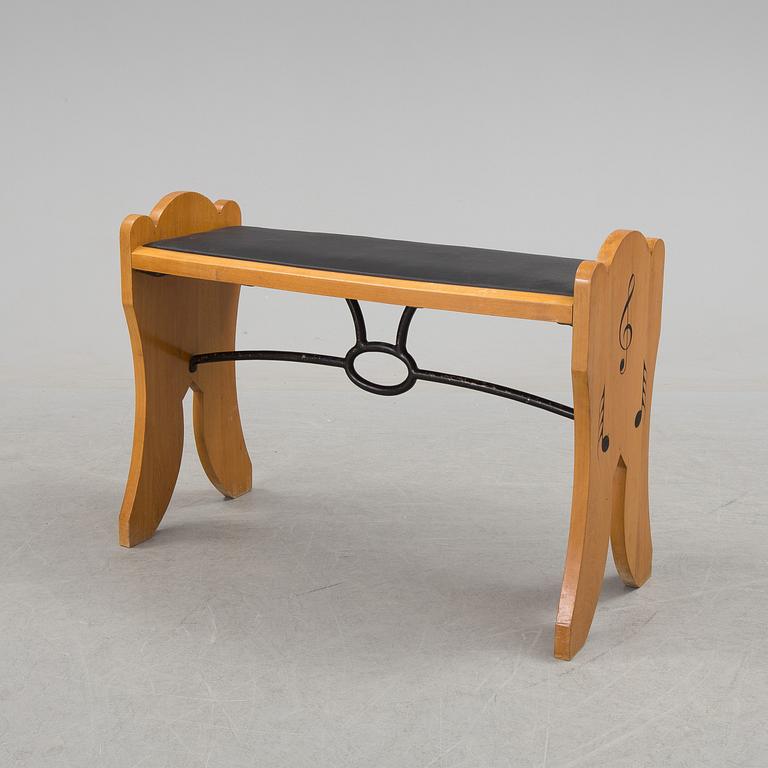 PIANOPALL, 1900-talets mitt.