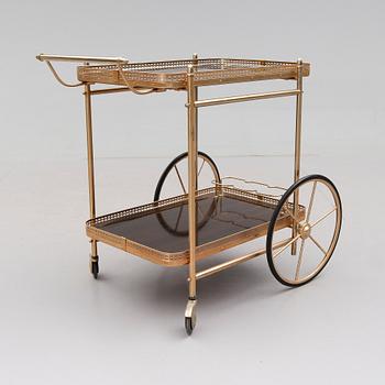 SERVERINGSVAGN, 1900-talets andra hälft.