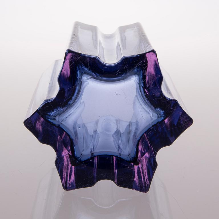 TAPIO WIRKKALA, MALJAKKO, lasia, Iittala. Tuotannossa 1966-1969.