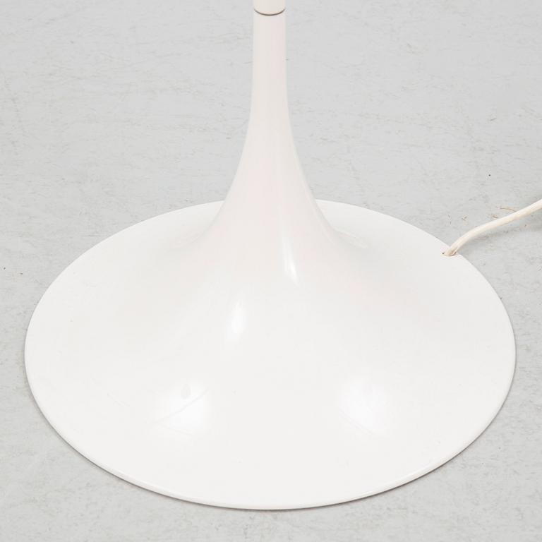 Verner Panton, golvlampa, "Panthella", Louis Poulsen, Danmark.