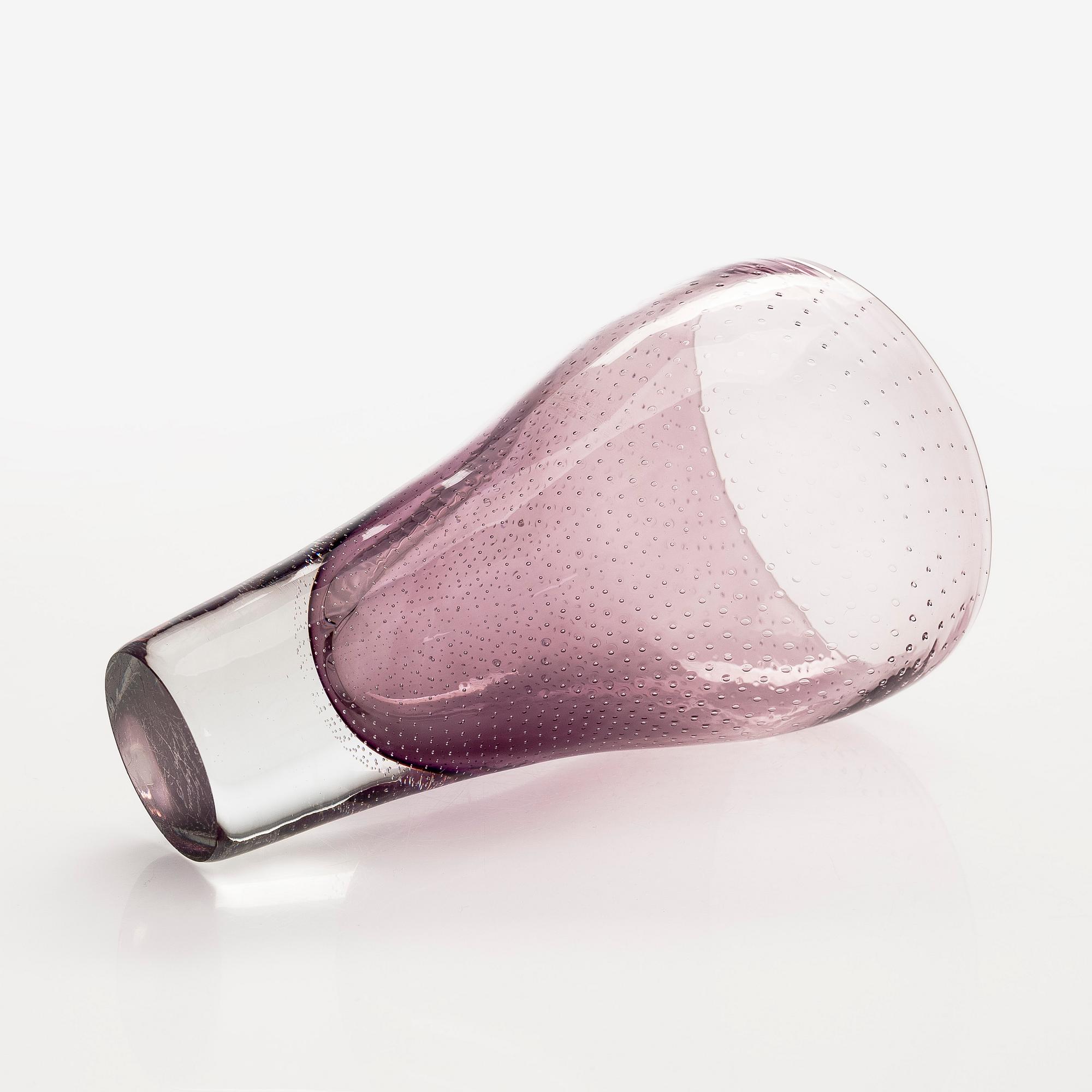 Gunnel Nyman, maljakko, malli "GN 12", signeerattu G. Nyman Nuutajärvi Notsjö -53.