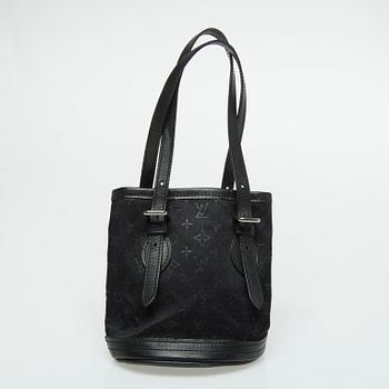 VÄSKA, "Satin Mini Bucket", Louis Vuitton.