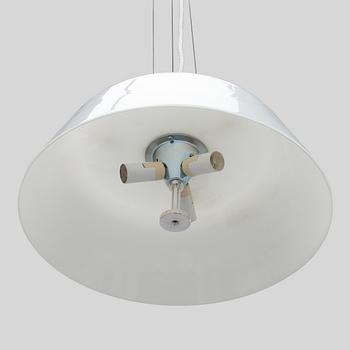 Arne Jacobsen, kattovalaisin "Stelling pendant" Louis Poulsen Tanska, 2002.