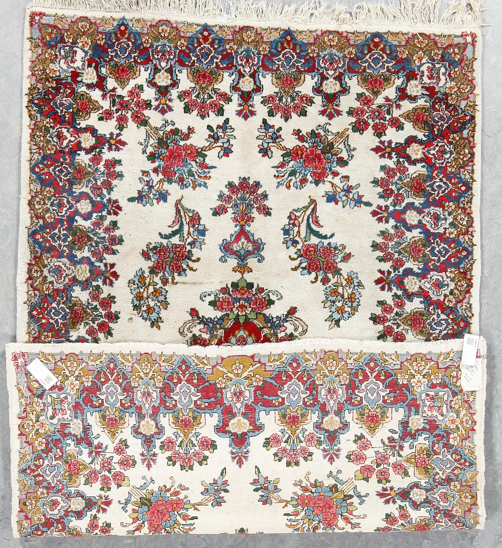 MATTA, old möjligen Kirman, ca 216x140 cm.