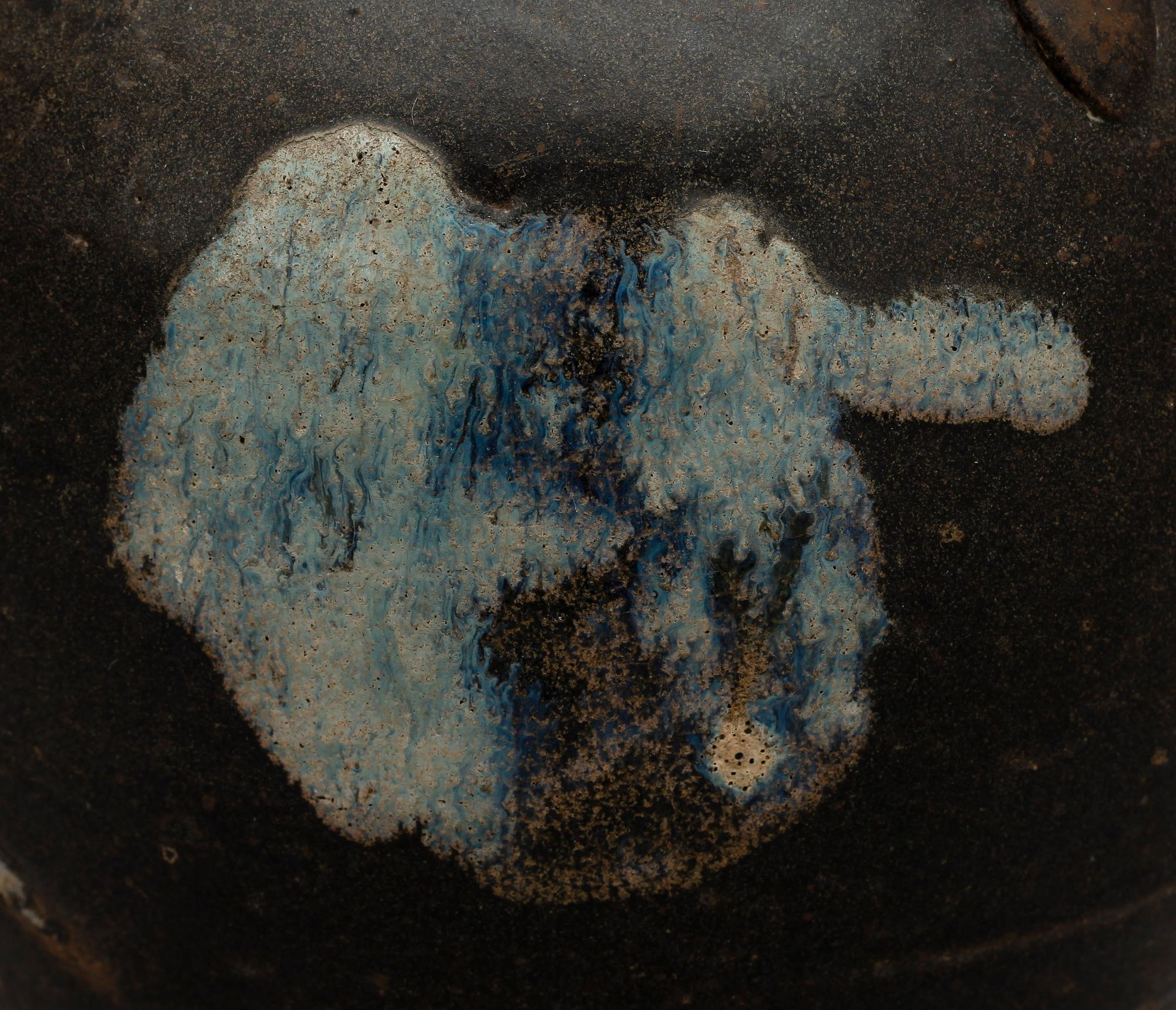 URNA, keramik, troligen Tang dynastin (618-907).