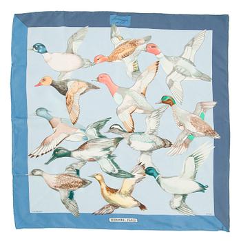 847. HERMÈS, a silk scarf, "Sauvagine en vol".