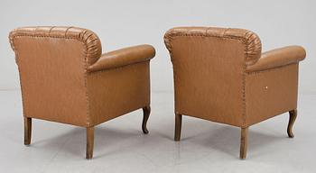 FÅTÖLJER, ett par, 1930/40-tal.