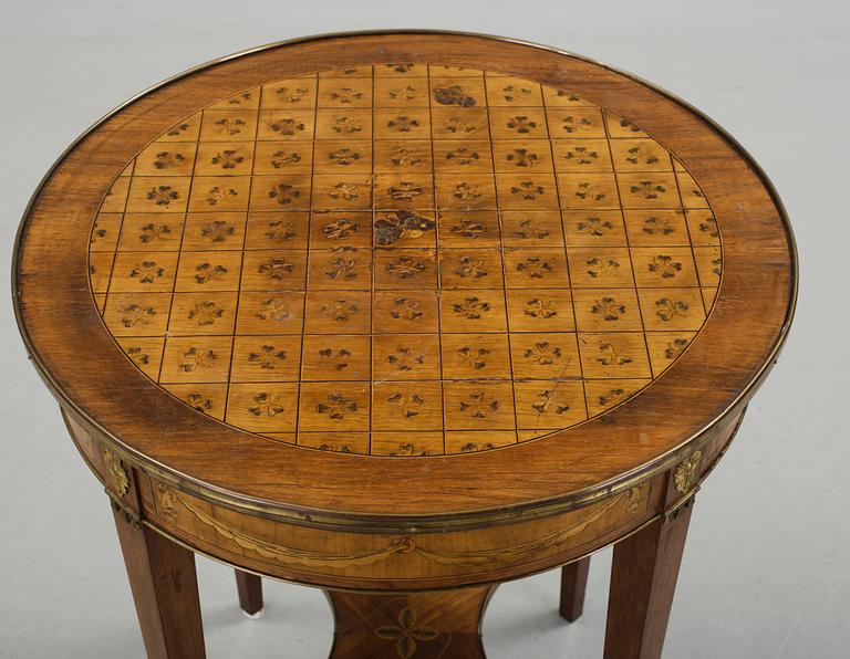 BORD, gustaviansk stil. Signerat LÖFMARK STM 1904.