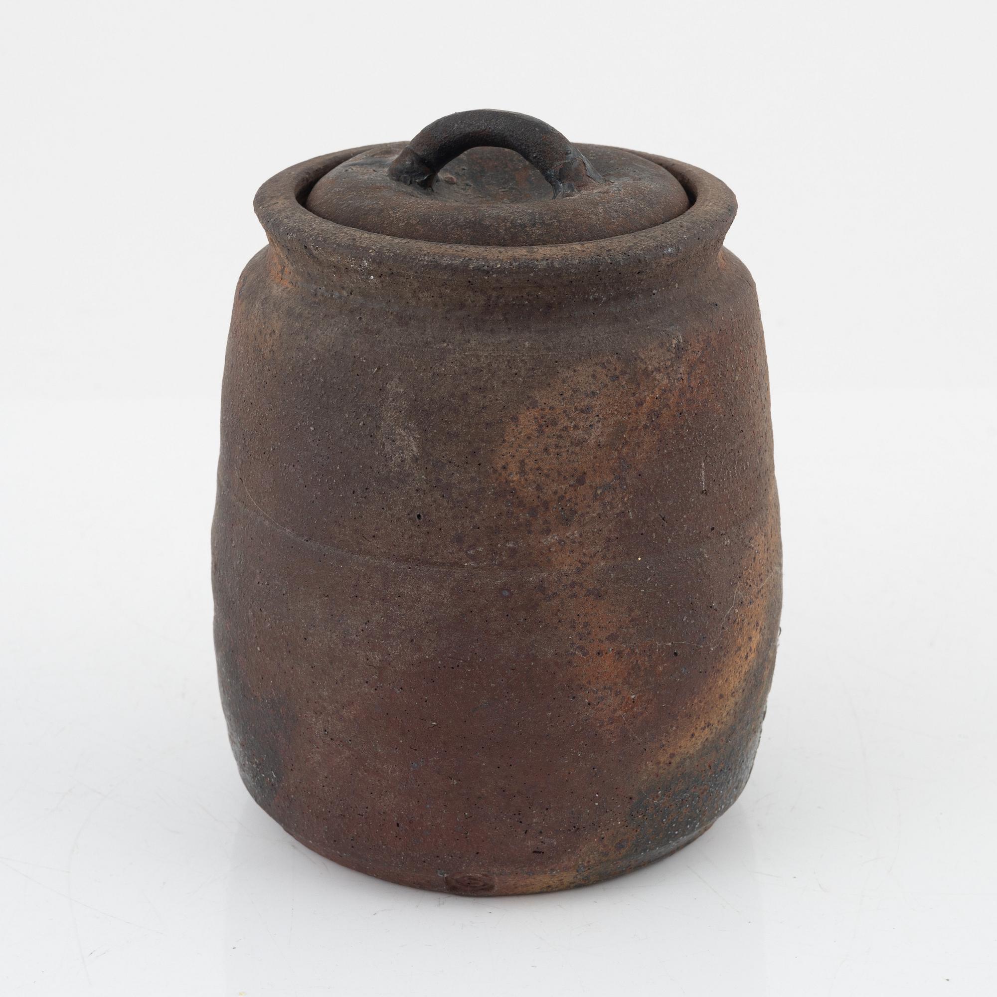 Steen Kepp, lidded urn, circa 2000.