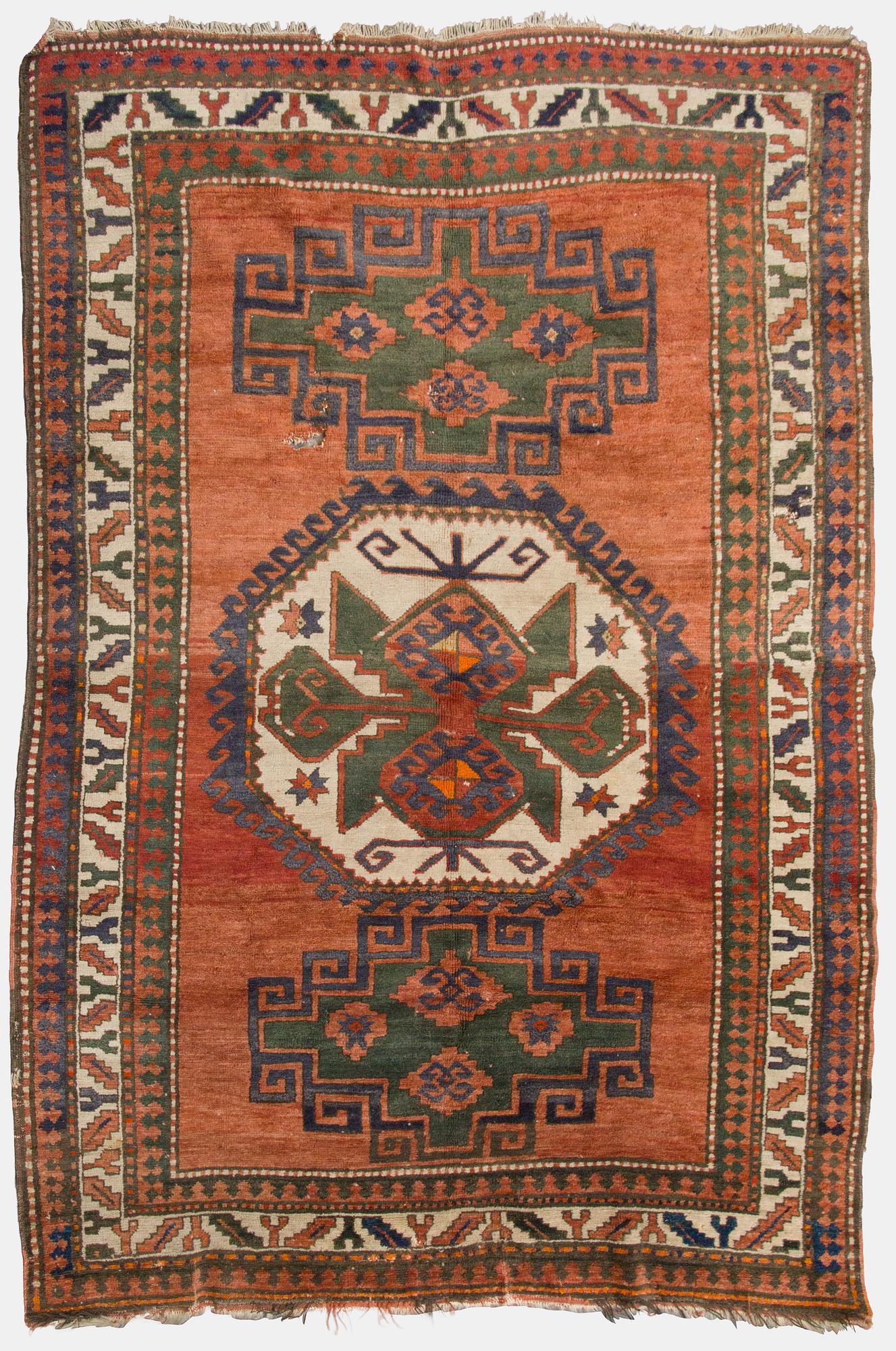 Matta, antik Lori Pambak, Kazak området, södra Kaukasus, ca 250 x 171 cm.