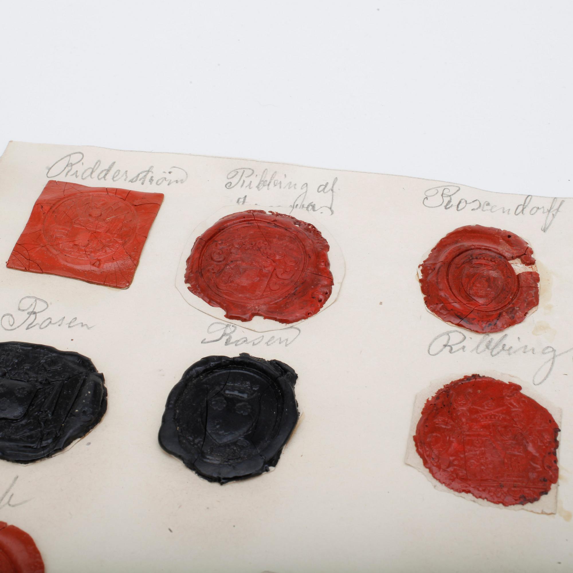 SAMLING ADLIGA, FRIHERRLIGA- OCH GREVLIGA SVENSKA LACKSIGIL, 36 st, 1800-/1900-tal.