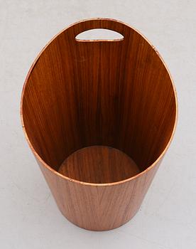 PAPPERSKORG, teak, Servex, Sverige, 1900-talets mitt.