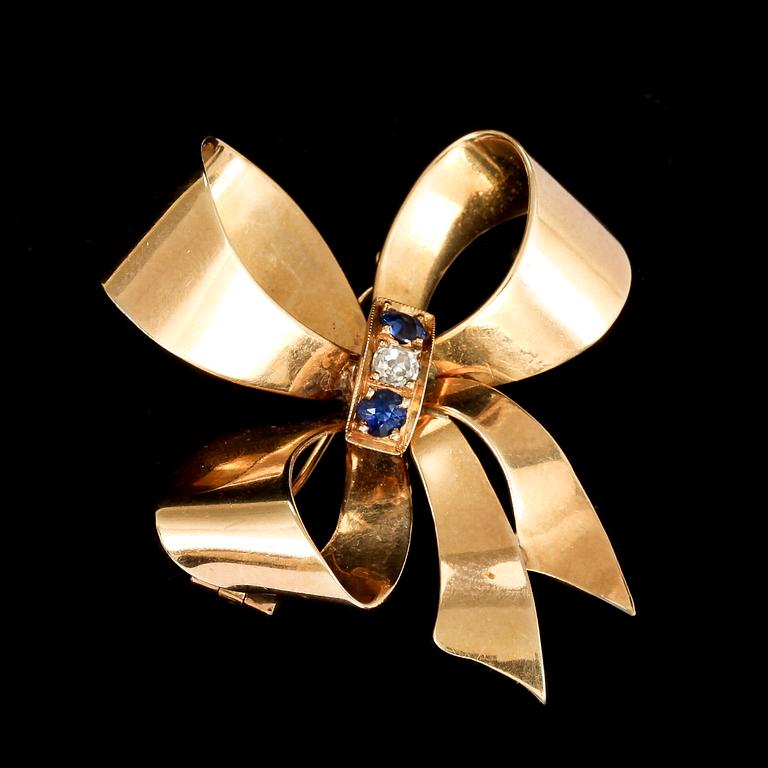 BROSCH, 18k guld. Juvelerare AB J Petterssons eftr, Stockholm 1930. Vikt 9 g.