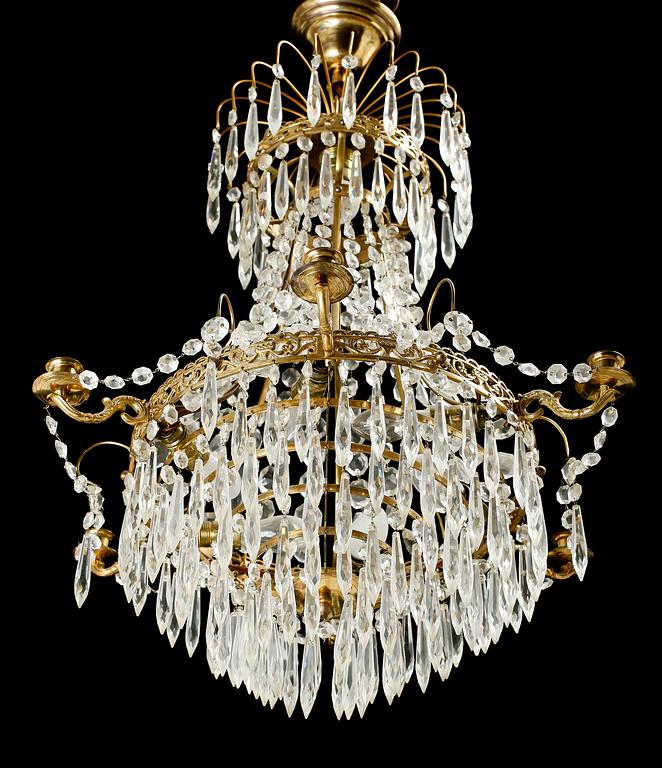 KRISTALLKRONA, empirestil, 1900-talets mitt. Höjd 65 cm.