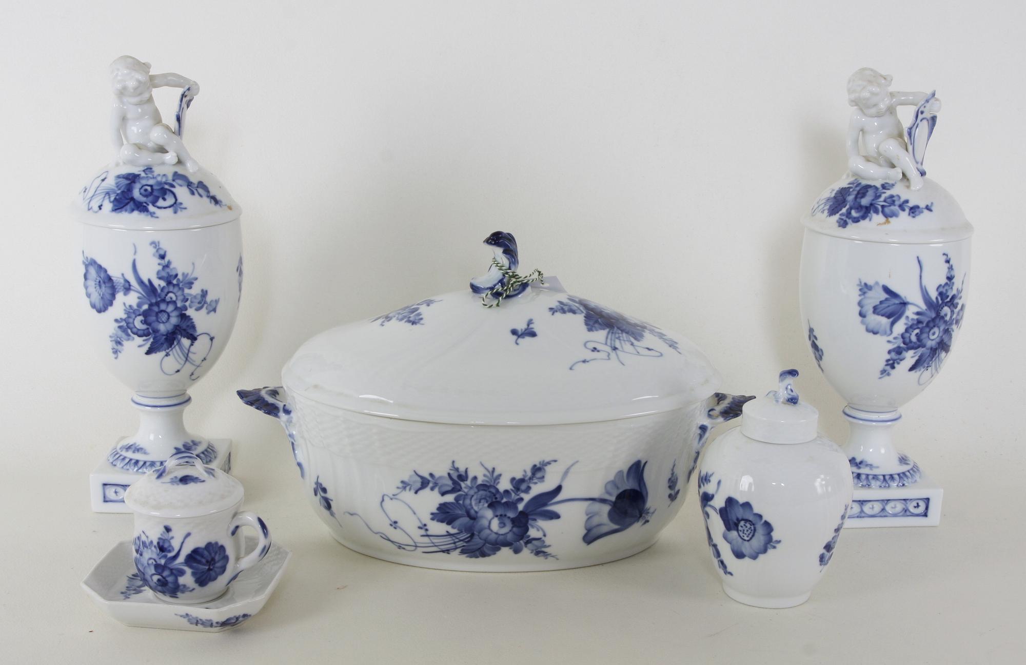 PARTI PORSLIN, 5 delar, Blå Blomst, Royal Copenhagen.