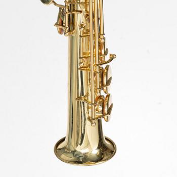 Trevor J. James, sopransaxofon, "Revolution 2"/ "The Hornet",  2000-tal, England.