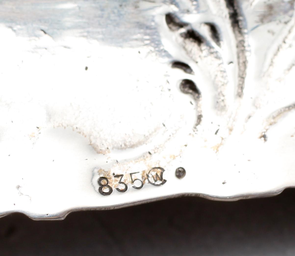 SOCKERSKÅL, GRÄDDKANNA OCH BRICKA, silver, Tyskland. Tot vikt 349 g.