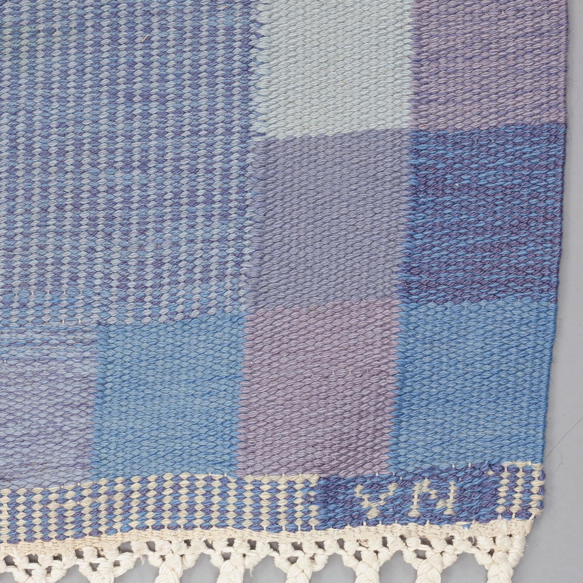 MATTO, "Opal" according to the owner, flat weave, ca 258 x 165,5 cm, signed KLH VPMI VN.