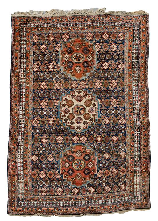 MATTA. Semiantik/Old Ardebil sannolikt. 208,5x144 cm.