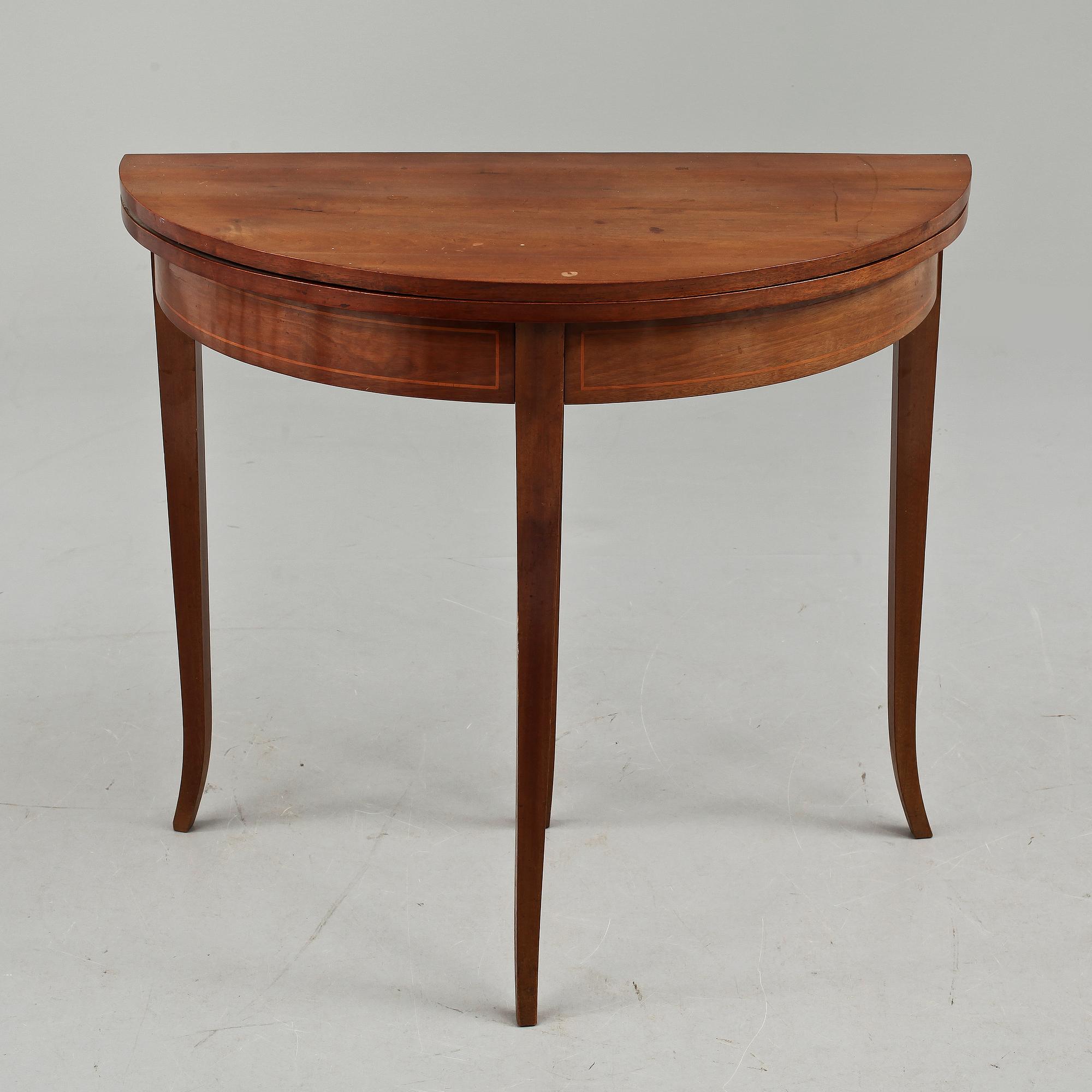SPELBORD, empirestil, omkring sekelskiftet 1900.