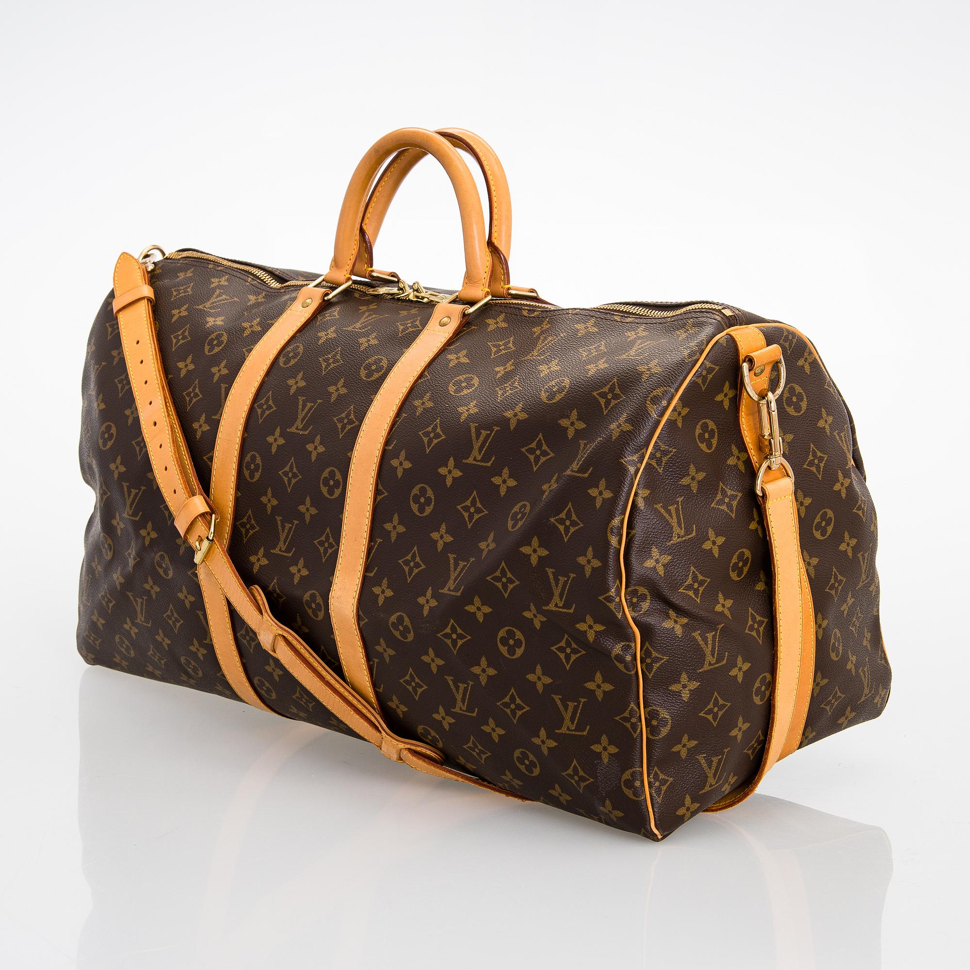 Louis Vuitton, A Monogram canvas 'Keepall 55 bandoulière' Bag.